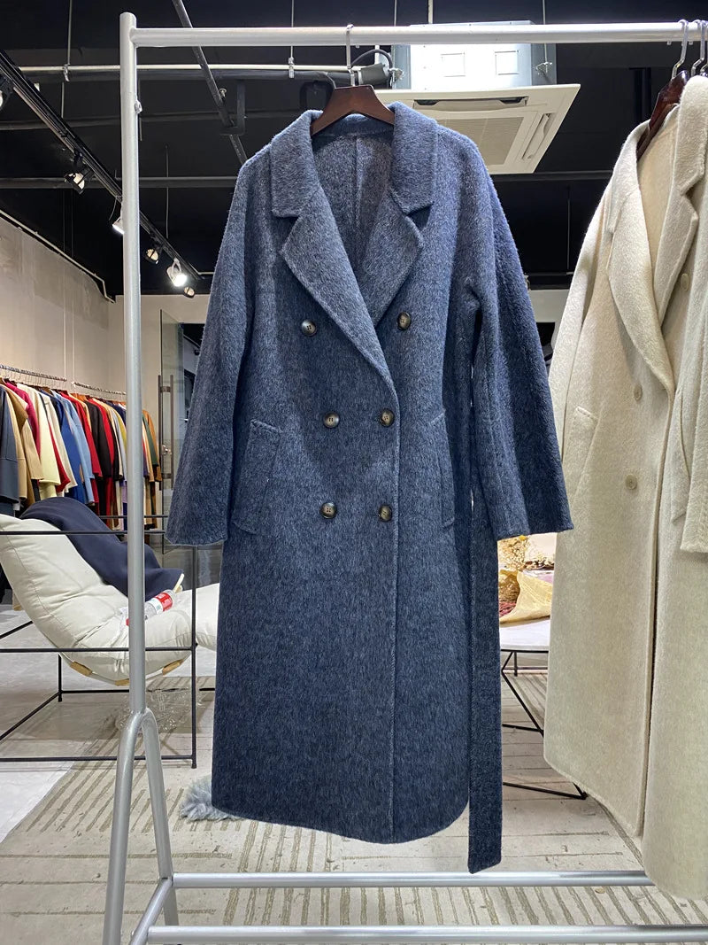 Dubbelsidig Ulltrenchcoat för Kvinnor – RÆNANCE | Tidlös och Elegant Design 5